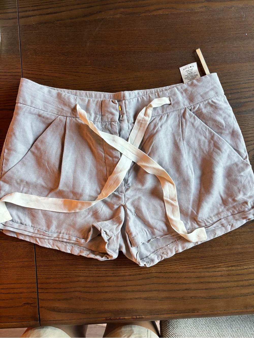 Aritzia Wilfred Linen Shorts